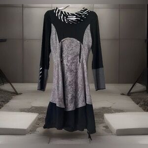 Alexis Matthew Gothic Whimsygoth Multi-Fabric Black/Gray Long Sleeve Dress L